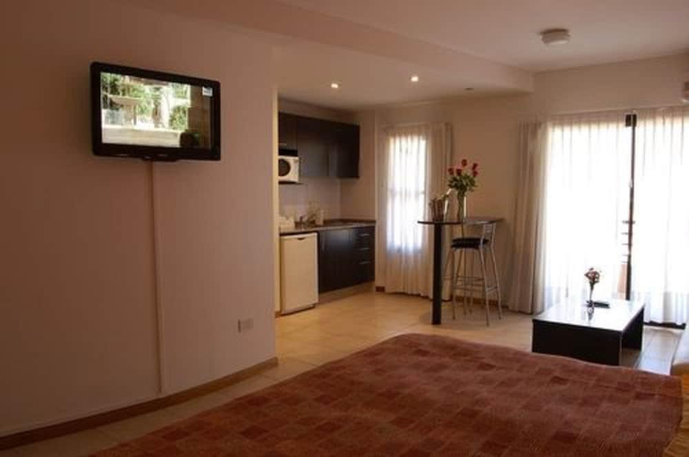 Sures Belgrano Suites ブエノスアイレス エクステリア 写真